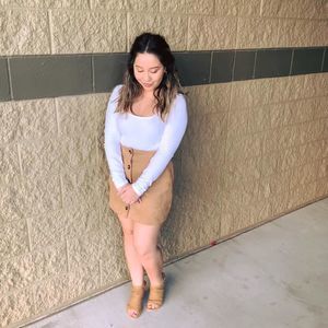 Meet your Posher, Anissa